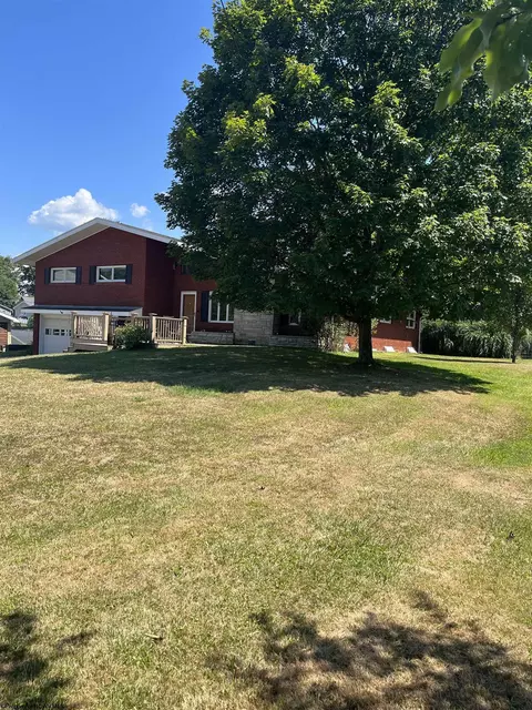 101 E Olive St, Bridgeport, WV 26330 photo 5