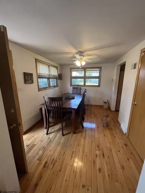 101 E Olive St, Bridgeport, WV 26330 photo 14