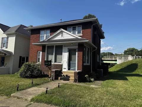 216 Concord St, Clarksburg, WV 26301