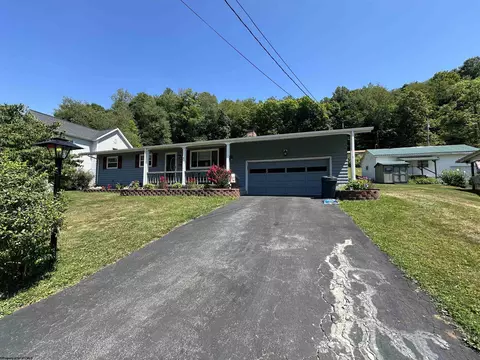 121 Wilson Addition Rd, Salem, WV 26426