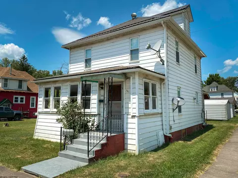 121 Davis St, Parsons, WV 26287
