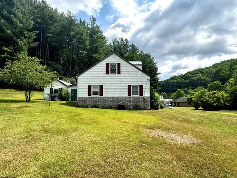 Exterior - 6235 Wallback Rd, Wallback, WV 25285 photo 3 of 6