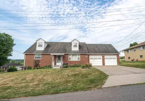 5 Westwood Ave, Bridgeport, WV 26330