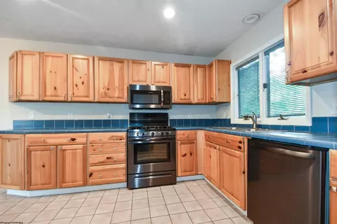 618 Eclipse Dr, Morgantown, WV 26508 photo 22
