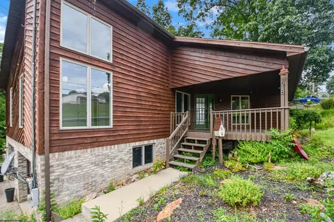 618 Eclipse Dr, Morgantown, WV 26508 photo 2