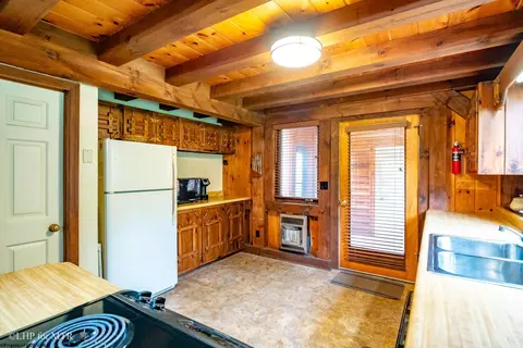 160 Mountainside Rd, Davis, WV 26260 photo 18