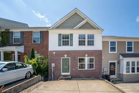 335 Falcon Run, Morgantown, WV 26508