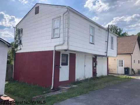 135 Preston Aly, Weston, WV 26452