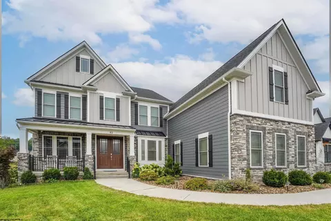 82 Hidden Brook Cir, Morgantown, WV 26508