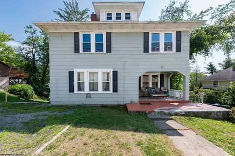 946 N Willey St, Morgantown, WV 26505