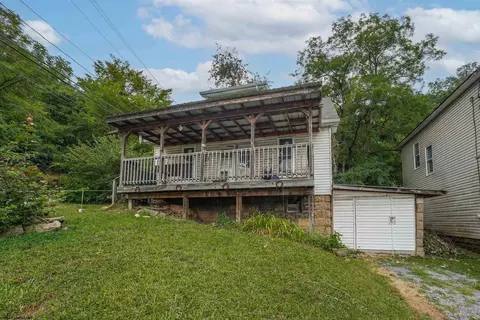 740 Grant Ave, Morgantown, WV 26505