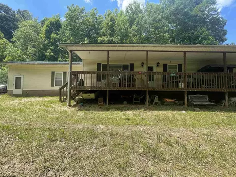 2633 Miletus Rd, Salem, WV 26426
