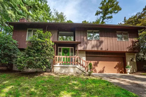 104 Willow Wick Dr, Morgantown, WV 26505