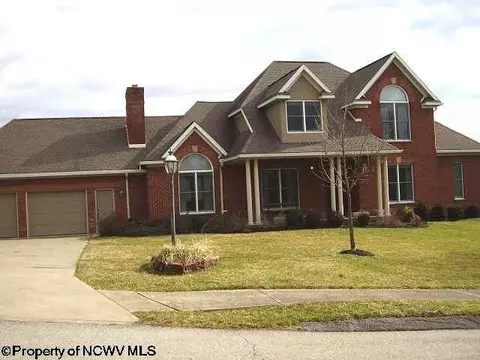 106 Allison Dr, Bridgeport, WV 26330
