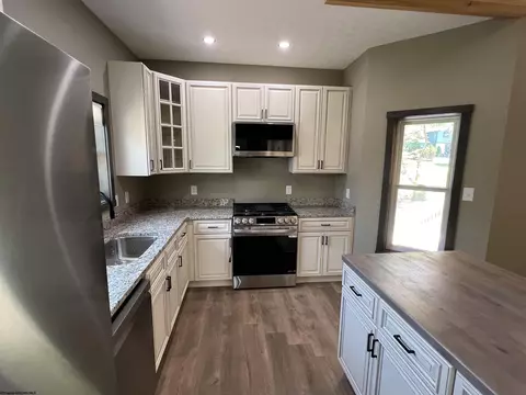 255 Winterset Dr, Davis, WV 26260 photo 8