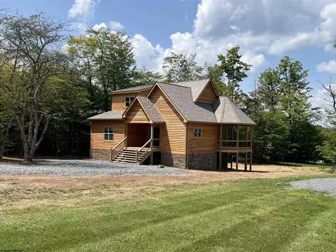 255 Winterset Dr, Davis, WV 26260