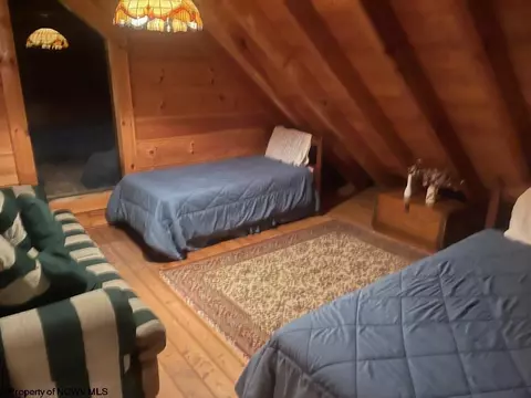 Bedroom - 2014 Cabin Mountain Rd, Davis, WV 26260 photo 3 of 3