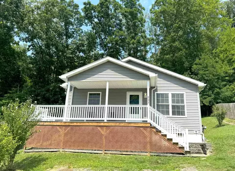 597 Dunn St, Morgantown, WV 26505