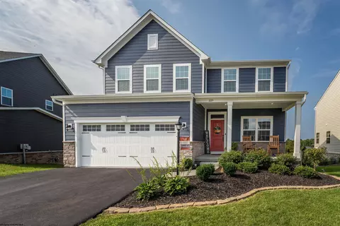 229 Falling Water Ln, Morgantown, WV 26508