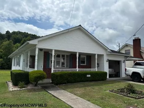 20 Reger Ave, Buckhannon, WV 26201