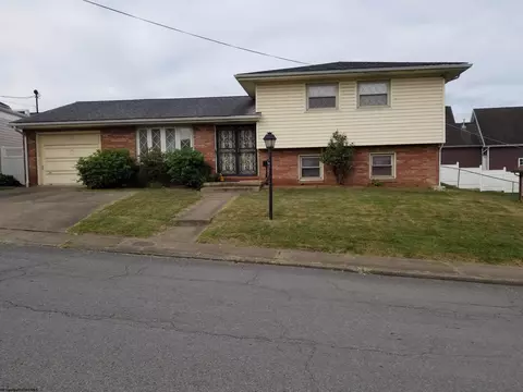 1713 Williams Ave, Clarksburg, WV 26301