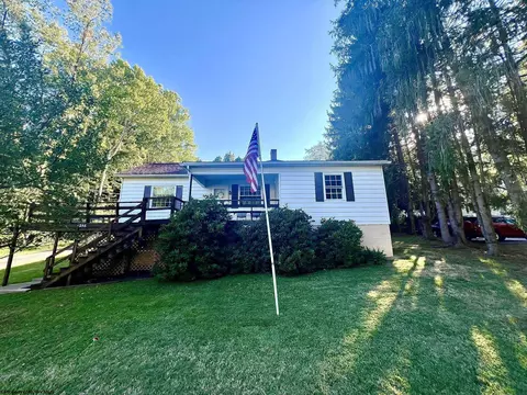 1256 Bell Run Rd, Fairmont, WV 26554