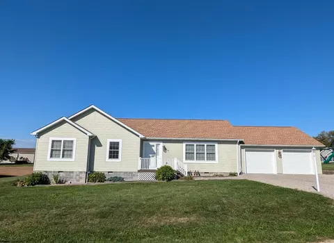 156 Chapel Brooke Cir, Reedsville, WV 26547