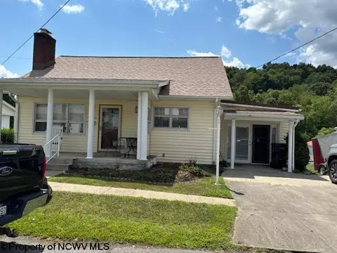 22 Reger Ave, Buckhannon, WV 26201