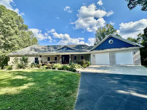 106 Kenwood Pl, Clarksburg, WV 26301