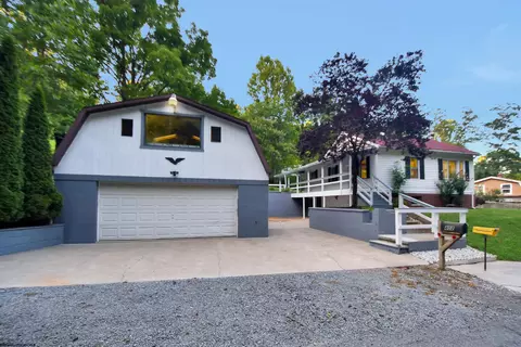 402 Beulah Rd, Morgantown, WV 26508