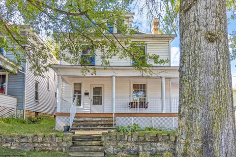 701 E Park Ave, Fairmont, WV 26554