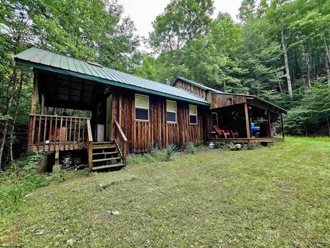 2779 Beckys Creek Rd, Huttonsville, WV 26273