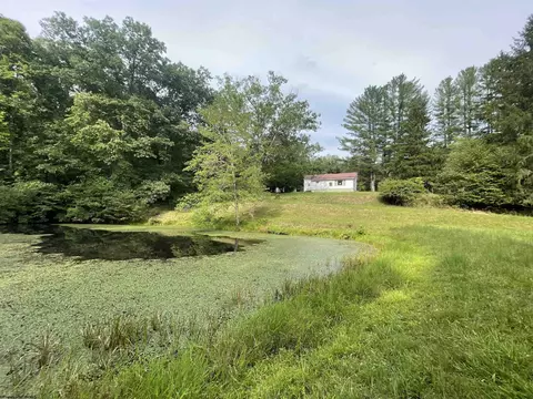 6534 Victory Ave, Grafton, WV 26354
