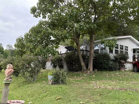 75 S Teter Creek Rd, Montrose, WV 26283
