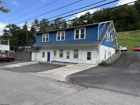 28 Chemistry Dr, Elkins, WV 26241