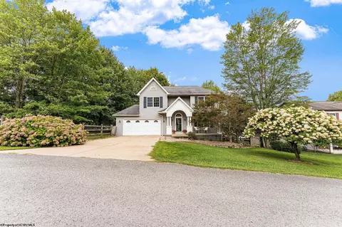 1285 Forman Dr, Morgantown, WV 26508