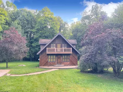 170 Mason Ln, Grafton, WV 26354