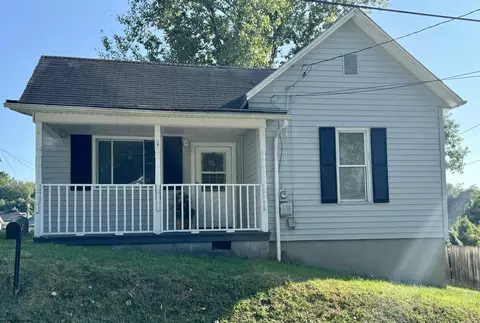 136 Thorn St, Clarksburg, WV 26301