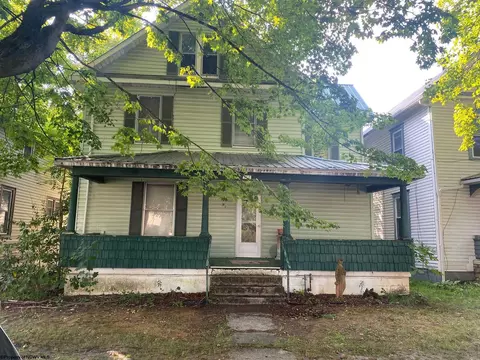 912 S Henry Ave, Elkins, WV 26241