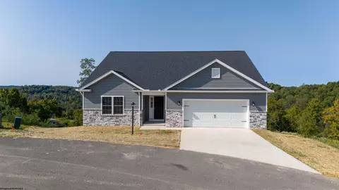 257 Charolais Cir, Fairmont, WV 26554