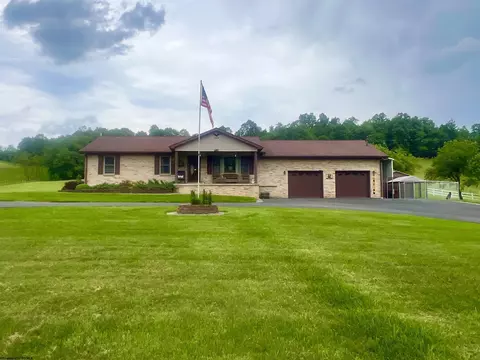585 Clifton Run Rd, Kerens, WV 26276
