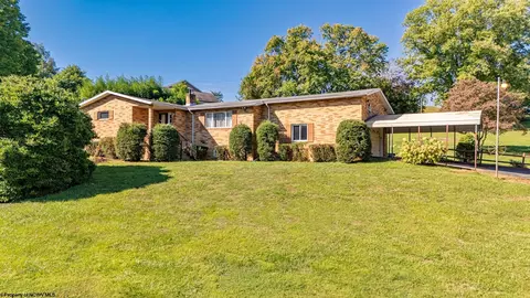 2171 Point Marion Rd, Morgantown, WV 26508