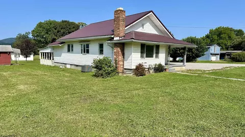 2142 Country Club Rd, Elkins, WV 26241