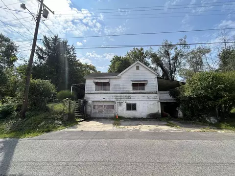 216 Holbert Ave, Fairmont, WV 26554
