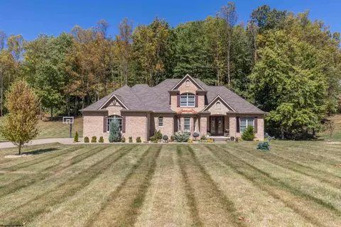 209 Diamond Cove Rd, Bridgeport, WV 26330