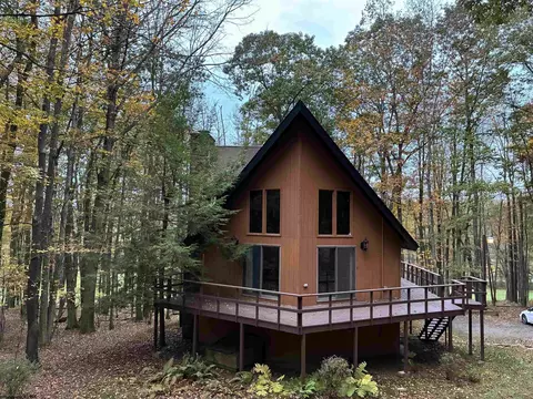 173 Pond Lily Ln, Terra Alta, WV 26764