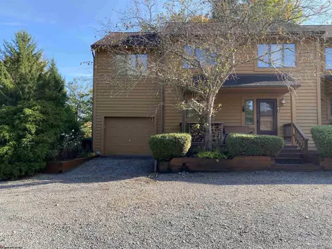 221 Deerfield Cir, Davis, WV 26260