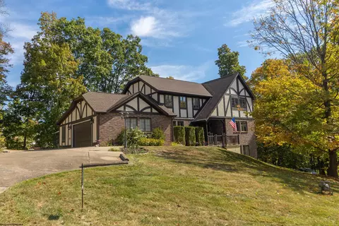 43 Mulberry Ln, Bridgeport, WV 26330