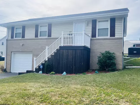 307 Lawman Ave, Bridgeport, WV 26330