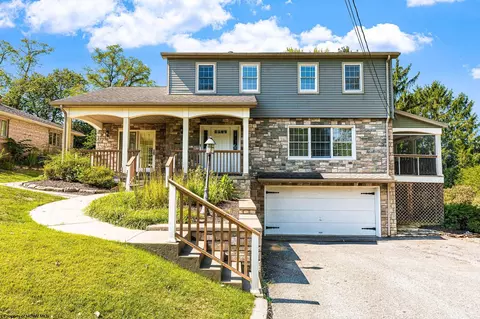 1287 Broadview Dr, Morgantown, WV 26505